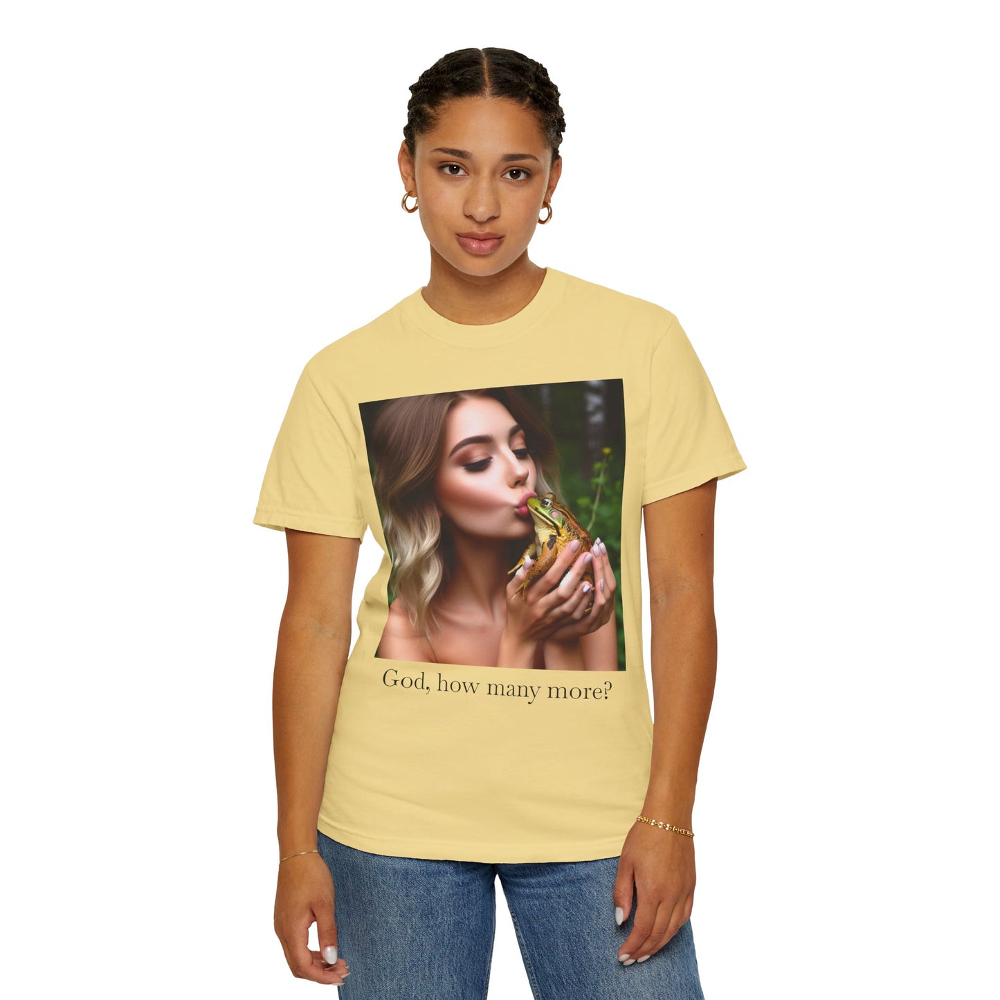 Kissing Frogs Women's T-Shirt with Frog and Quote | Casual Wear, Animal Lovers, Trendy Gift